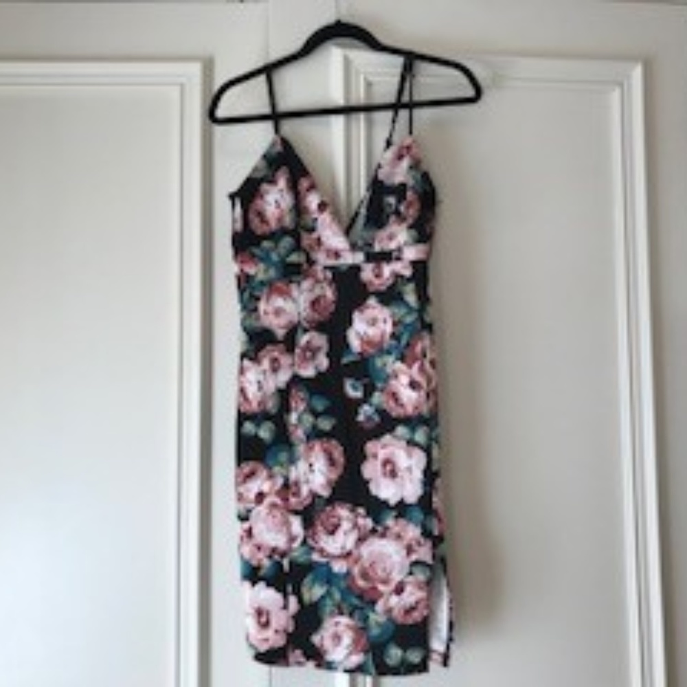 Black floral Charlotte Russe bodycon dress
